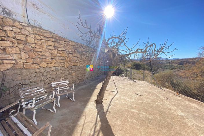 Image No.45-4 Bed Townhouse for sale