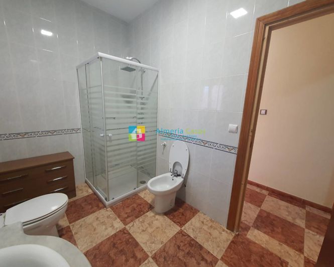 Image No.12-Maison de ville de 3 chambres à vendre à Almeria