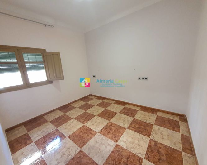 Image No.9-Maison de ville de 3 chambres à vendre à Almeria