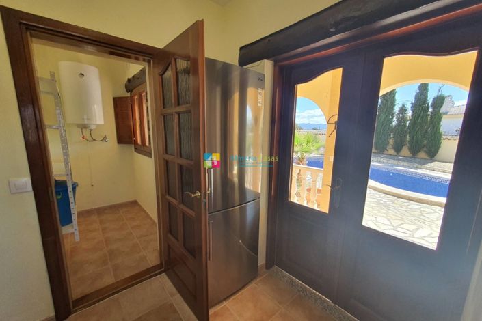 Image No.14-3 Bed Villa for sale