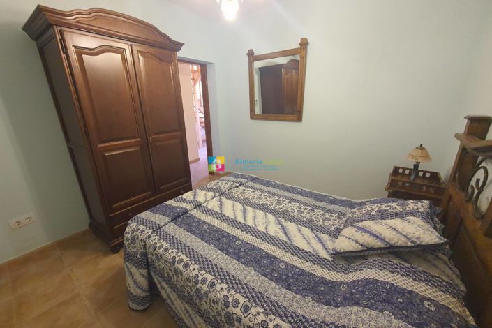 Image No.18-3 Bed Villa for sale