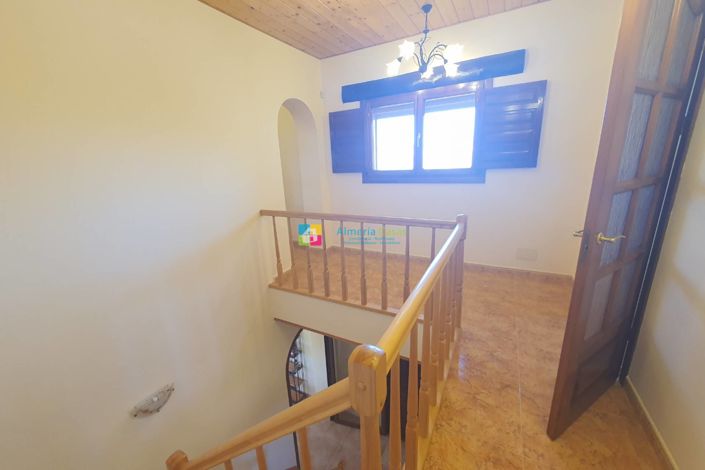 Image No.19-3 Bed Villa for sale