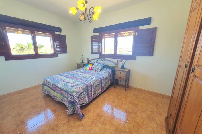 Image No.20-3 Bed Villa for sale