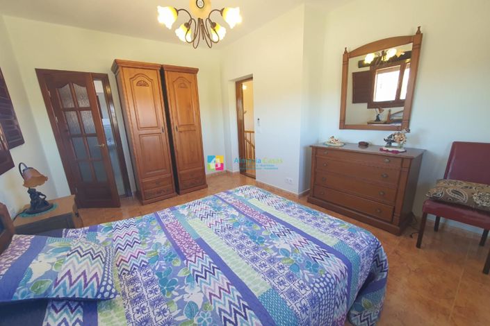 Image No.21-3 Bed Villa for sale