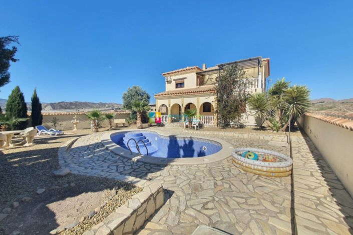 Image No.31-3 Bed Villa for sale