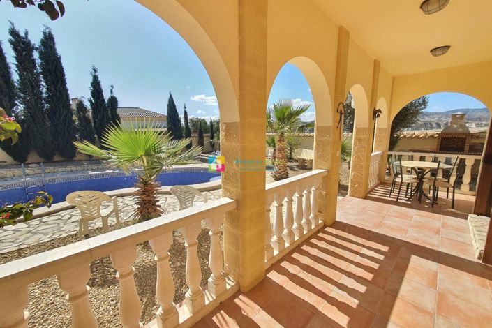 Image No.34-3 Bed Villa for sale