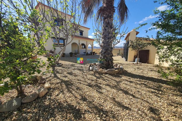 Image No.36-3 Bed Villa for sale