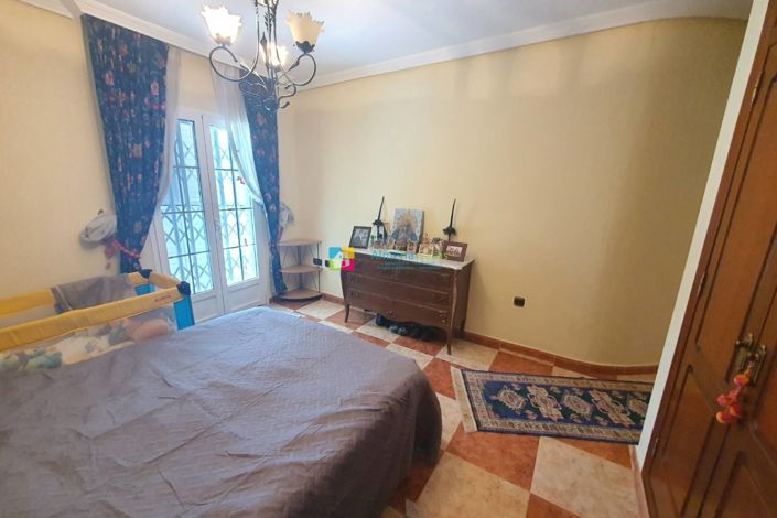 Image No.28-3 Bed Townhouse for sale