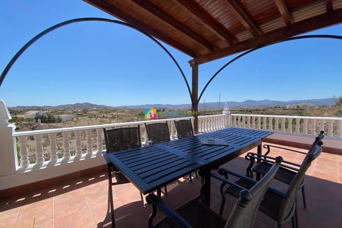 Image No.15-7 Bed Country House for sale