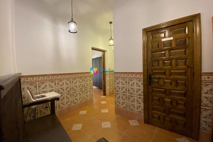 Image No.23-7 Bed Country House for sale