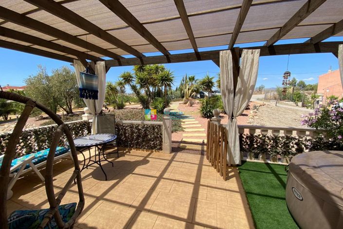 Image No.35-7 Bed Country House for sale