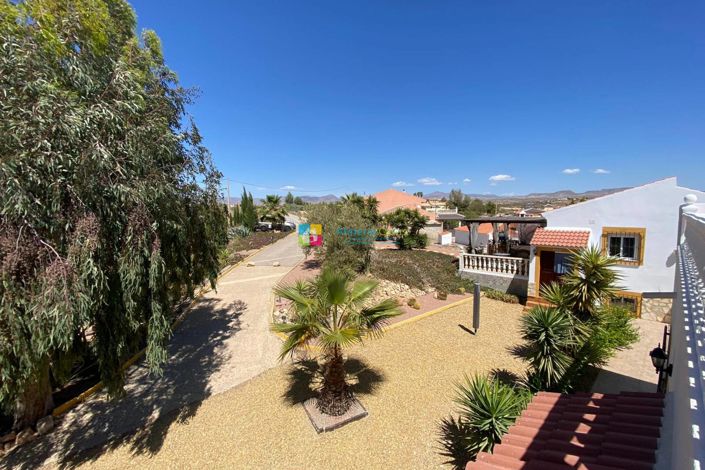 Image No.45-7 Bed Country House for sale