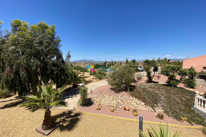 Image No.46-7 Bed Country House for sale