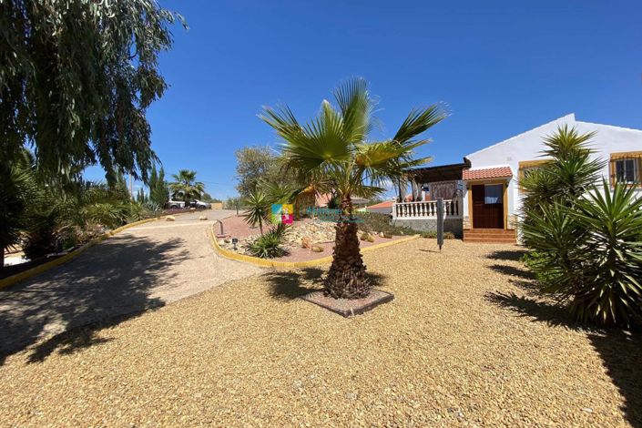 Image No.7-7 Bed Country House for sale