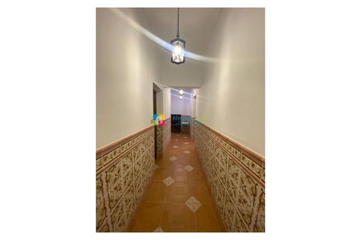 Image No.9-7 Bed Country House for sale