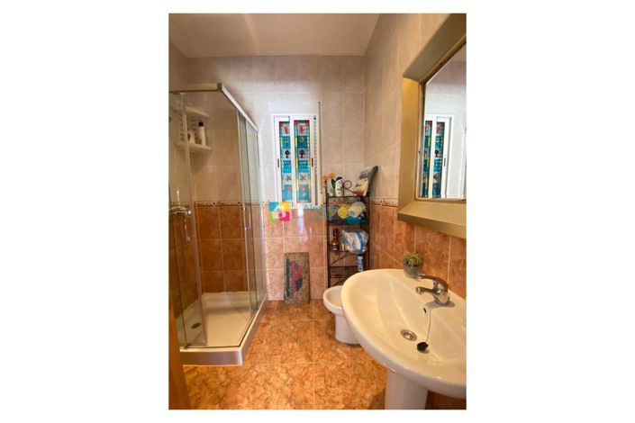 Image No.11-2 Bed Country House for sale