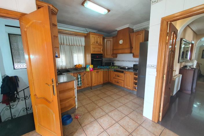 Image No.27-4 Bed Villa for sale