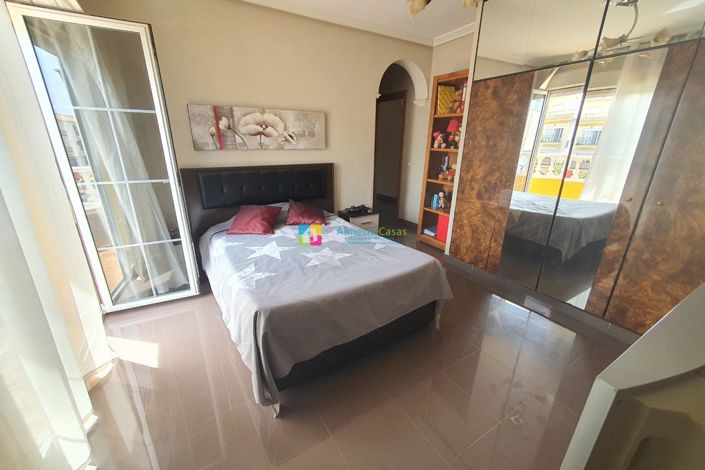 Image No.33-4 Bed Villa for sale