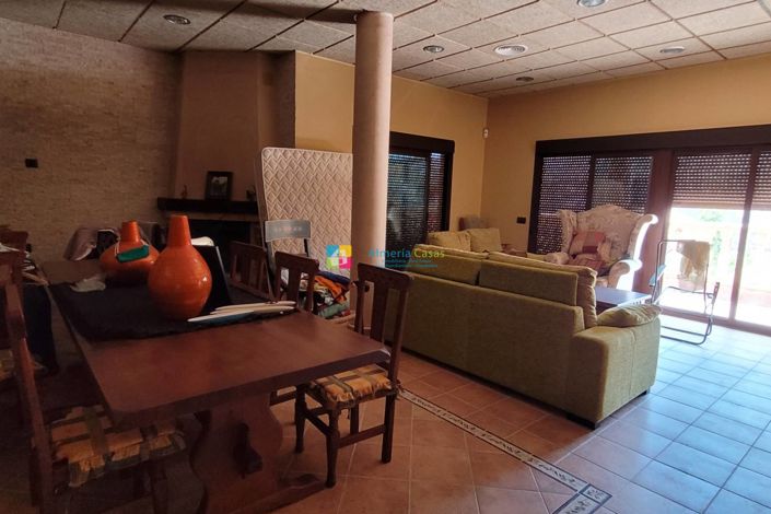 Image No.18-4 Bed Villa for sale