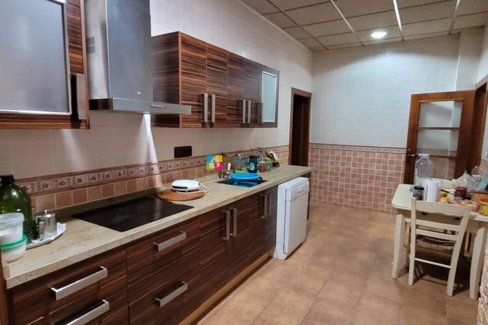 Image No.25-4 Bed Villa for sale