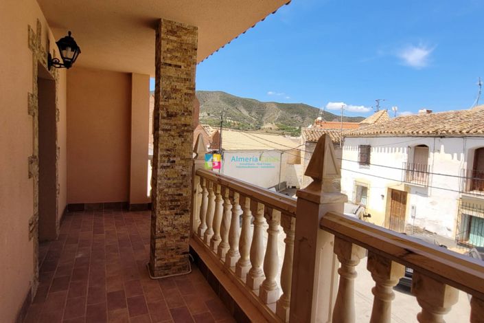 Image No.29-4 Bed Villa for sale