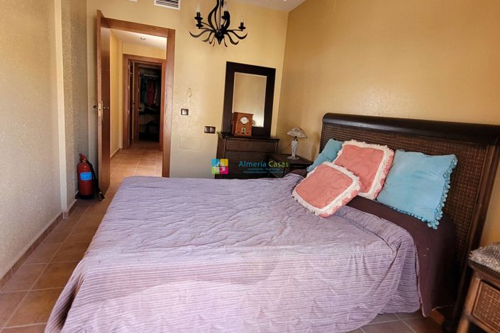 Image No.32-4 Bed Villa for sale