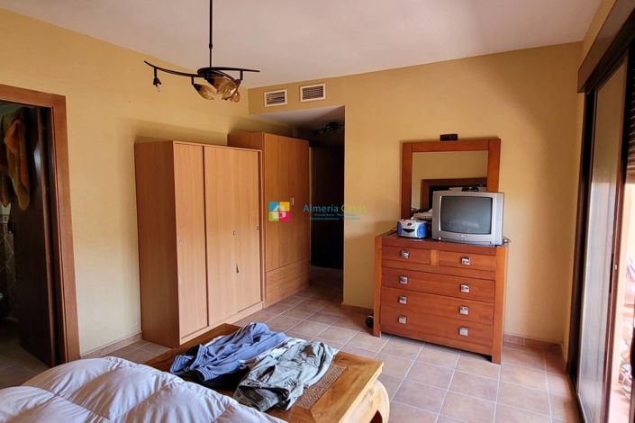 Image No.36-4 Bed Villa for sale