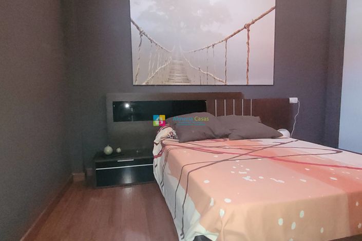 Image No.39-5 Bed Townhouse for sale