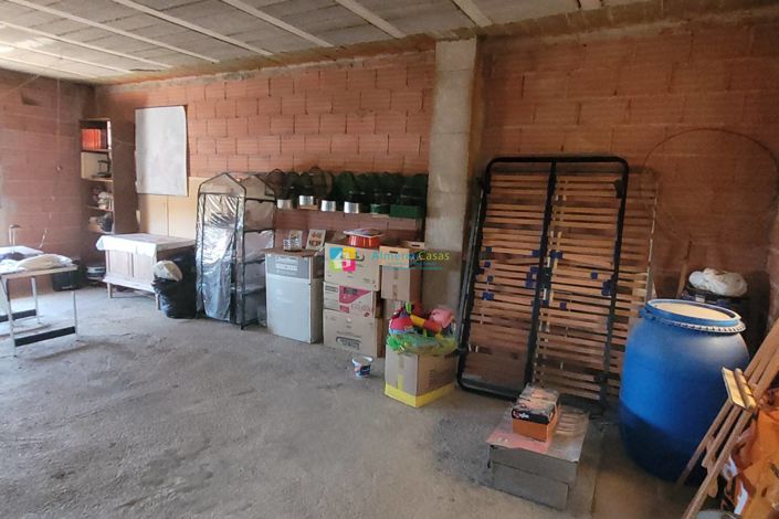 Image No.50-5 Bed Townhouse for sale