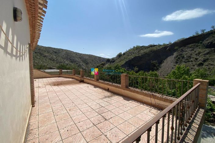 Image No.20-5 Bed Villa for sale