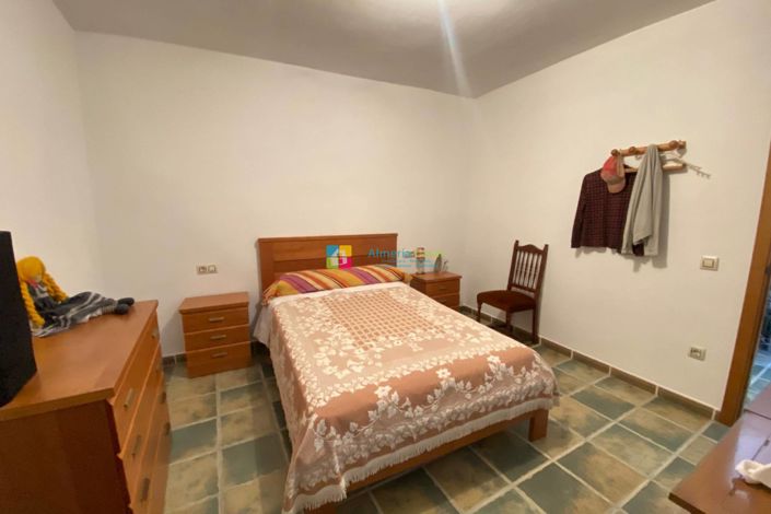 Image No.26-5 Bed Villa for sale