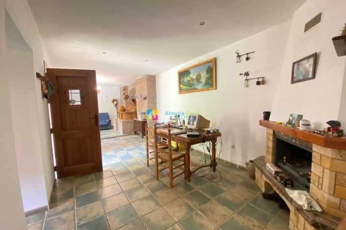 Image No.6-5 Bed Villa for sale