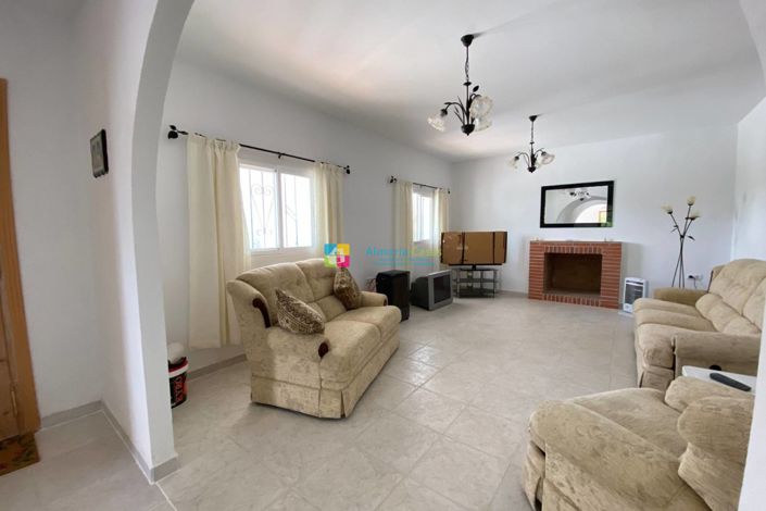 Image No.11-3 Bed Villa for sale