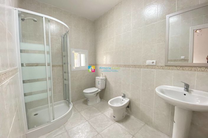 Image No.15-3 Bed Villa for sale