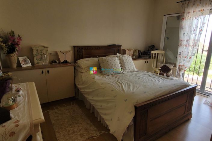 Image No.11-4 Bed Villa for sale