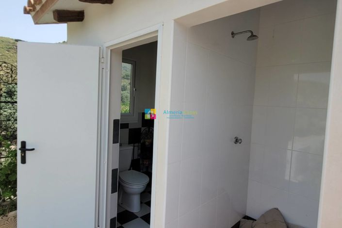 Image No.40-4 Bed Villa for sale