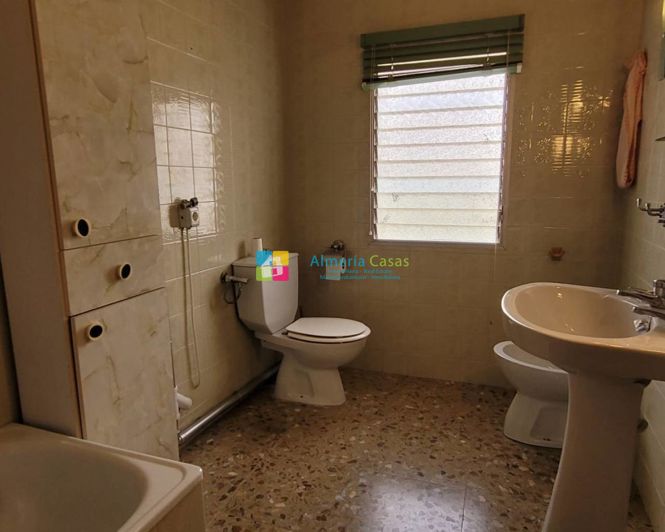 Image No.24-5 Bed Country House for sale