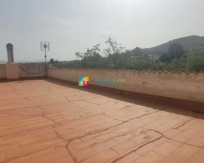 Image No.38-5 Bed Country House for sale