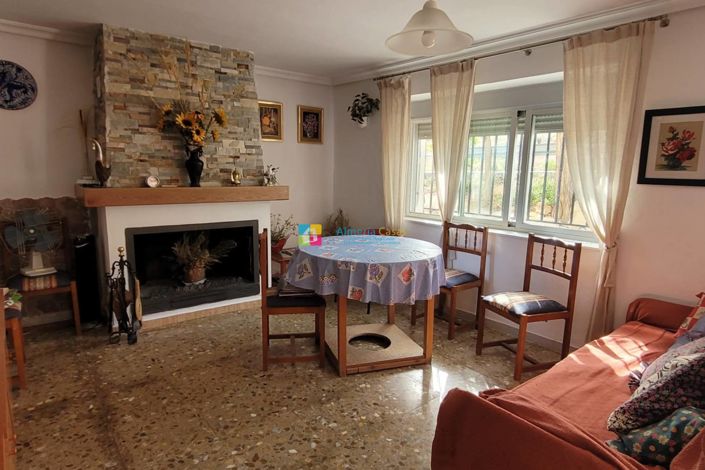 Image No.4-5 Bed Country House for sale