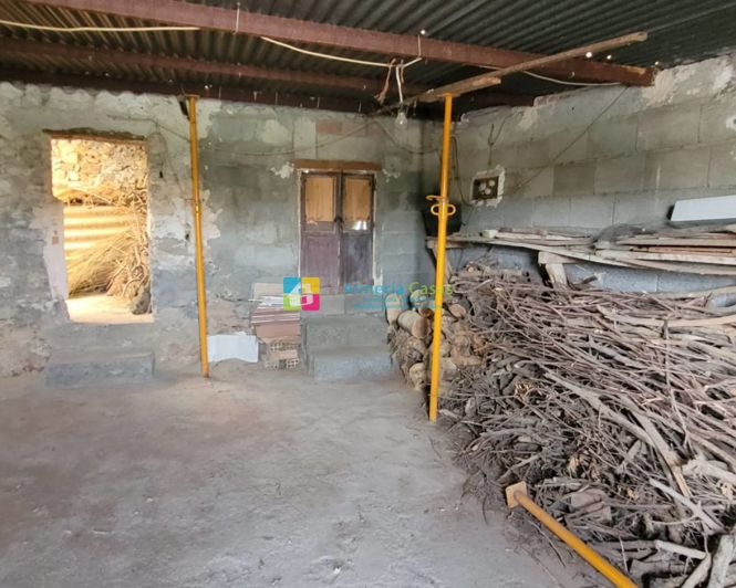 Image No.42-5 Bed Country House for sale