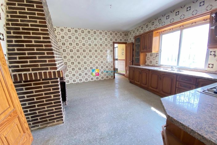 Image No.10-4 Bed Villa for sale