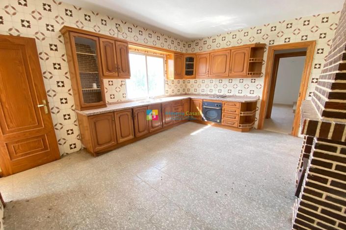 Image No.11-4 Bed Villa for sale