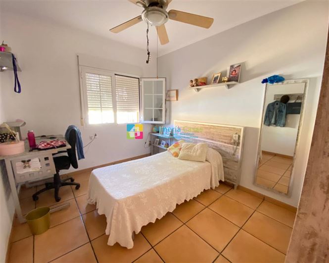 Image No.23-4 Bed Villa for sale