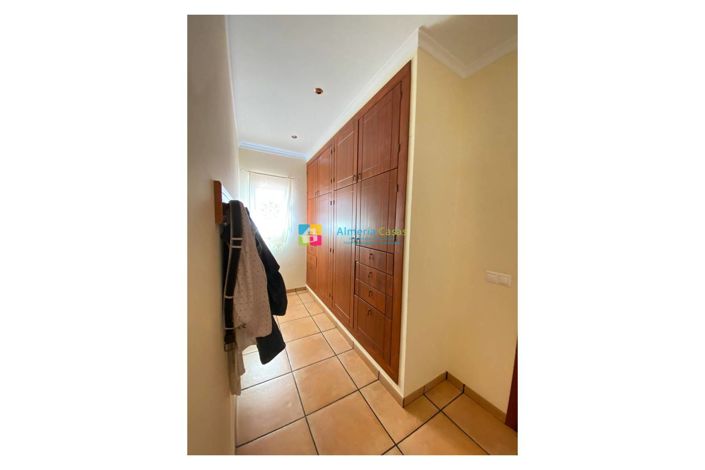 Image No.32-4 Bed Villa for sale