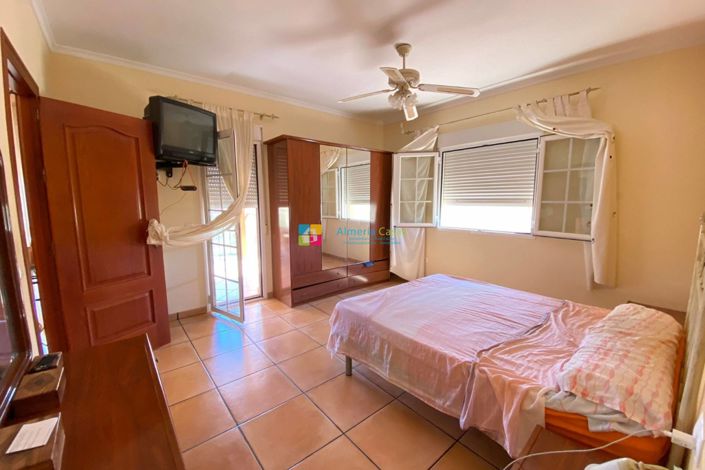 Image No.34-4 Bed Villa for sale