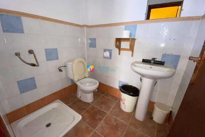 Image No.45-4 Bed Villa for sale