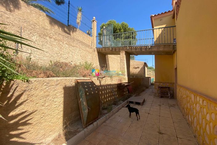 Image No.47-4 Bed Villa for sale