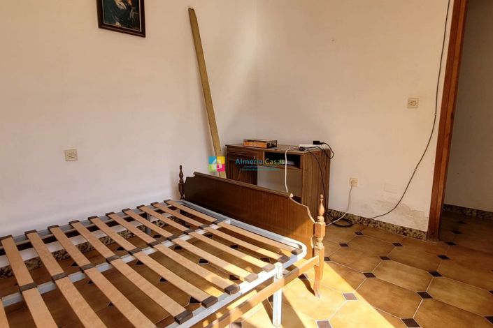 Image No.16-3 Bed Townhouse for sale