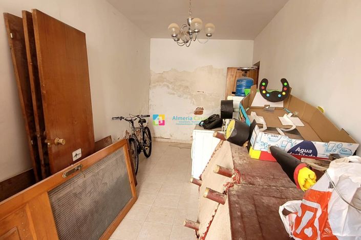 Image No.24-3 Bed Townhouse for sale