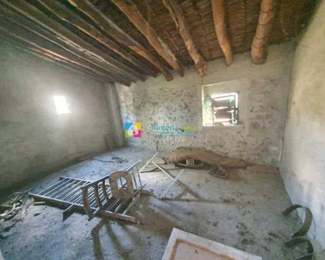 Image No.14-5 Bed Country House for sale